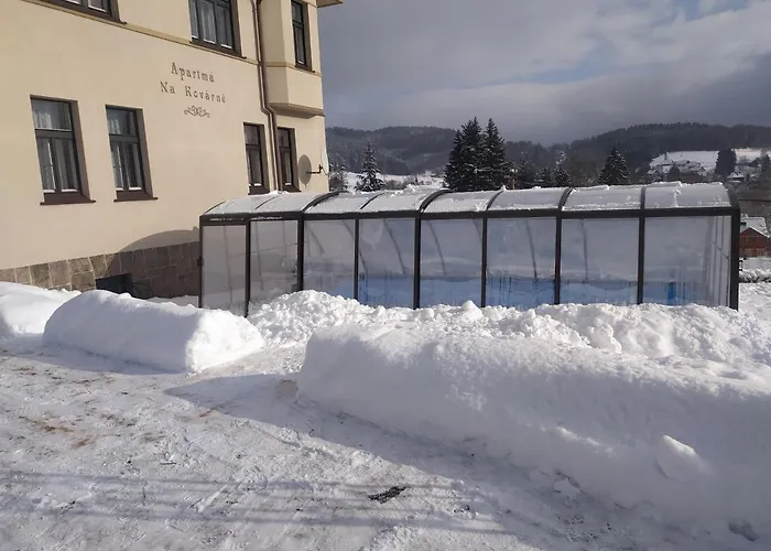Lägenhet Na Kovarne Smržovka